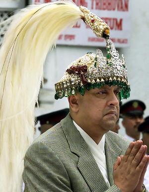 राजाले यसरी गर्नु भएको थियो लोकतन्त्रको घोषणा