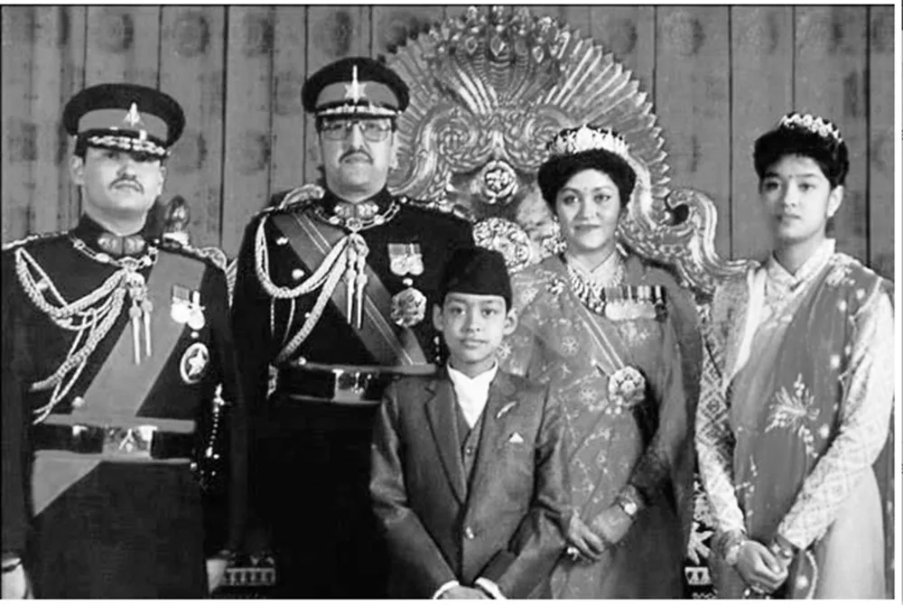 राजा वीरेन्द्रसँगै अवसान भएको थियो राजतन्त्र !