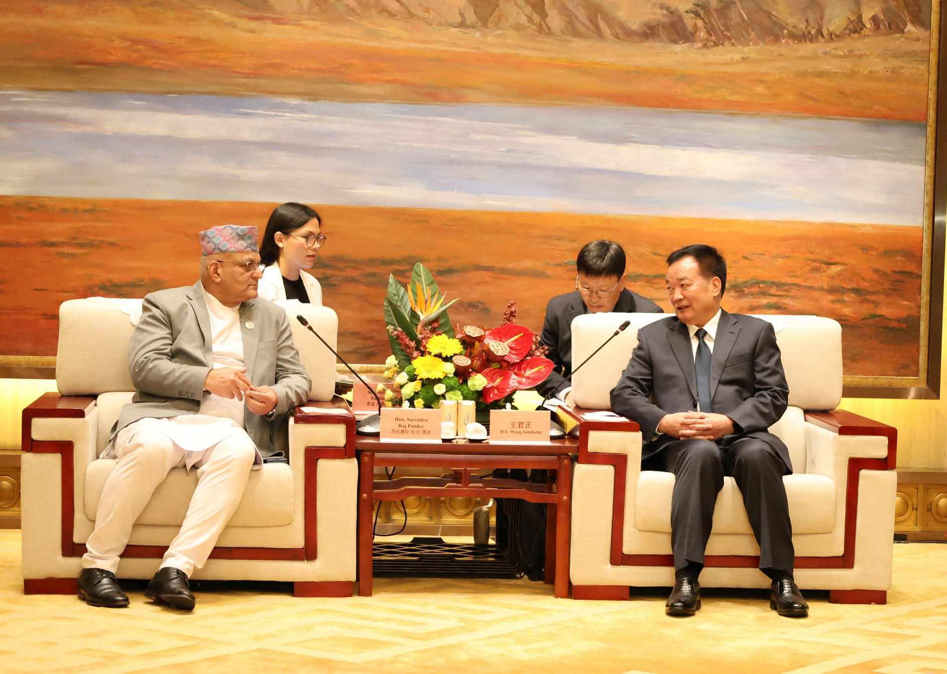 मुख्यमन्त्री पाण्डे स्वदेश फिर्ता, चीनसँग कोरला नाका सञ्चालनबारे सकारात्मक छलफल