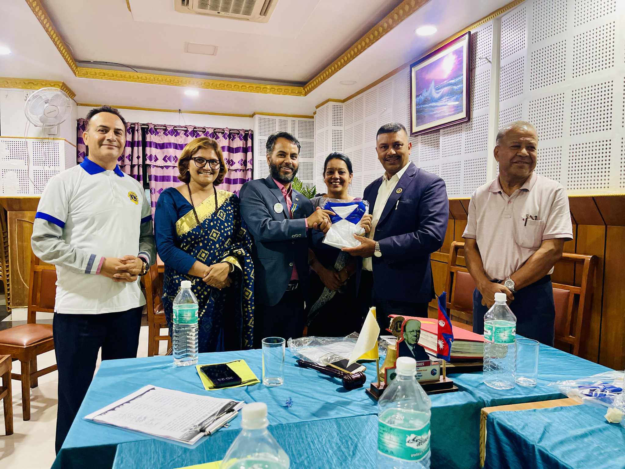 लायन्स क्लब अफ पोखरा स्काई टाउनको पद हस्तान्तरण