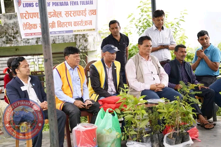लायन्स क्लव अफ फेवा फुलबारीले गर्यो वृक्षारोपण 