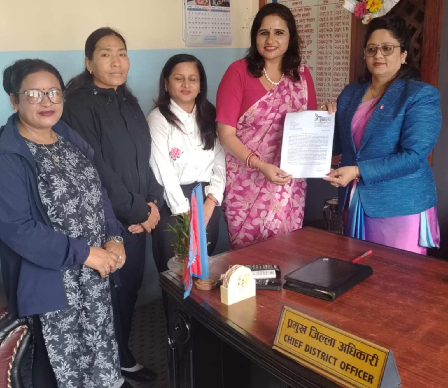 सङ्कल्प गण्डकीद्वारा प्रधानमन्त्रीलाई ज्ञापनपत्र 