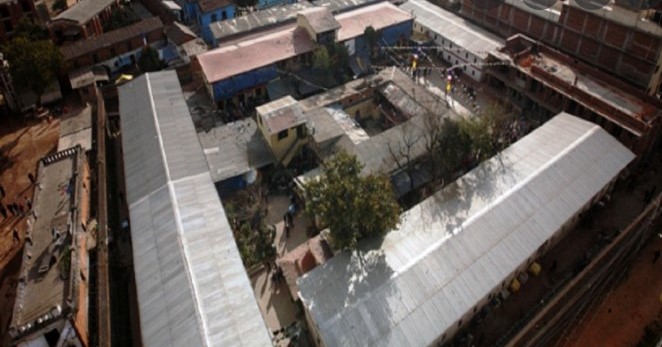 ३ हजार ७ सय कैदीबन्दी पक्राउ, अझै १० हजार ३ सय जना अझै ‘फरार’