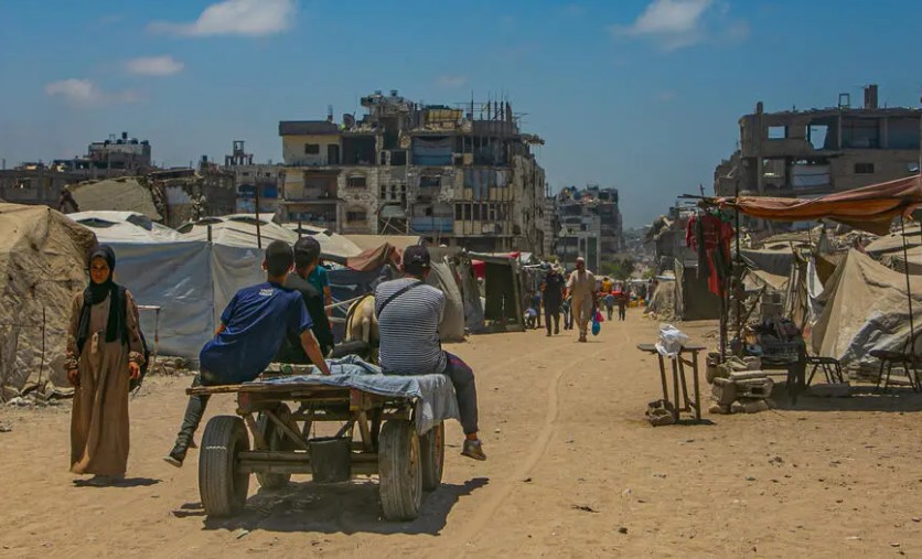 गाजा सहरबाट करिब ४८ हजार मानिस विस्थापितः ओसीएचए