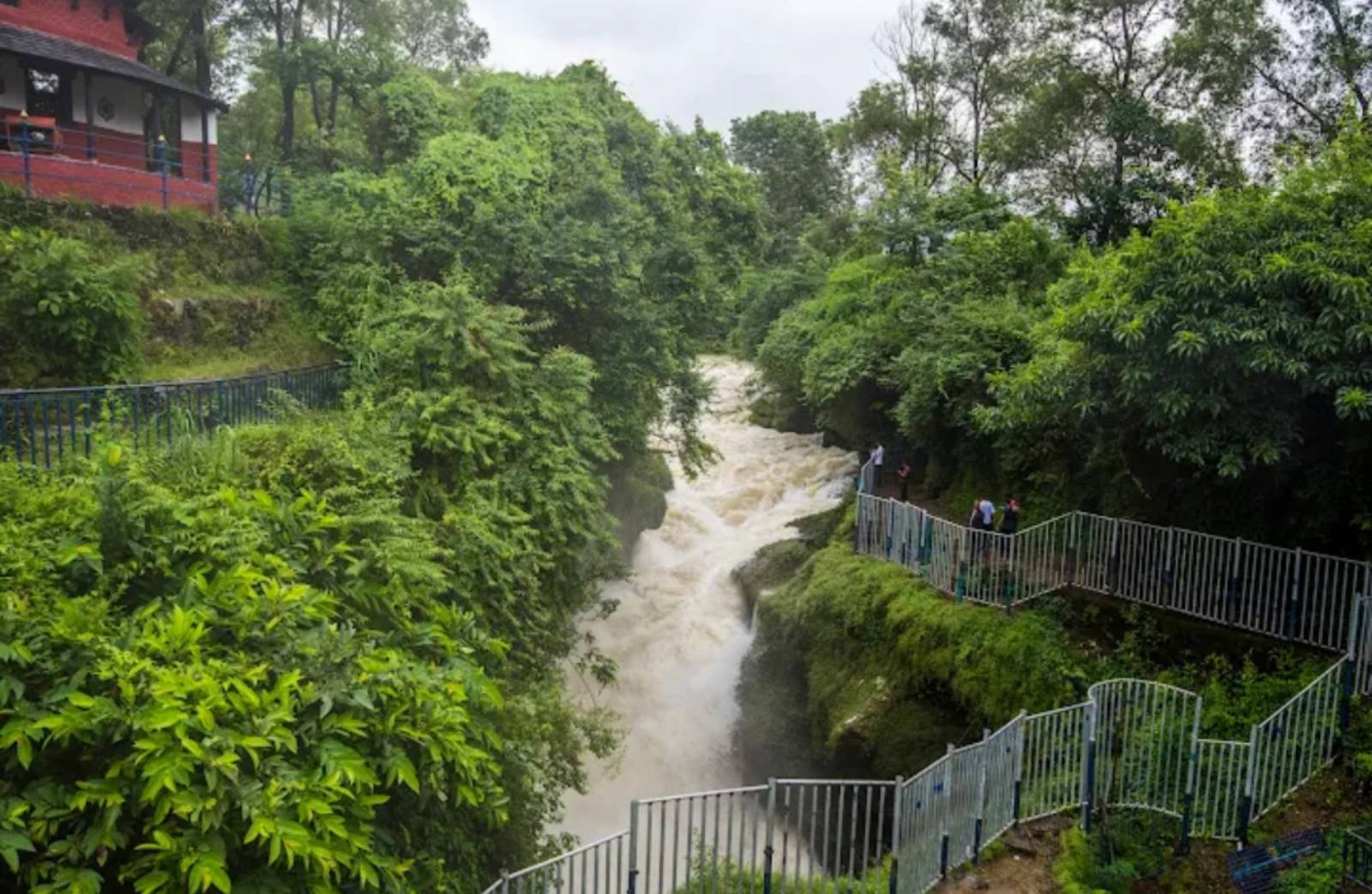 पाताले छाँगोको विवाद कायमै !