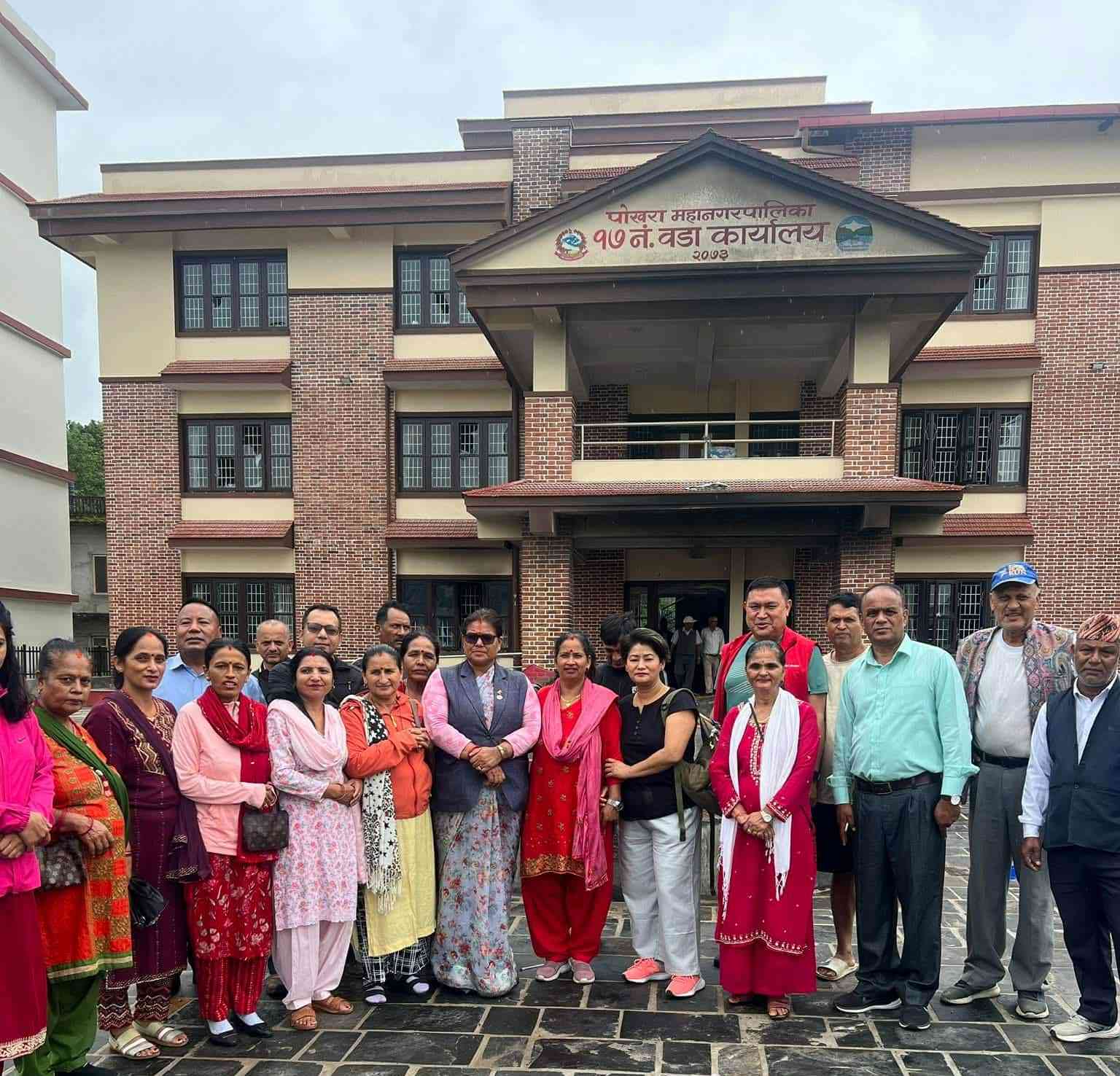 क्षतिग्रस्त वडा कार्यालयको अनुगमन