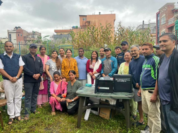 सातदोबाटो प्रहरीलाई कोलोनीका स्थानीयको सहयोग