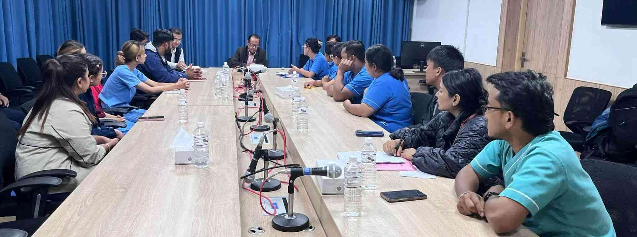 नर्सका मागप्रति गम्भीर छु : मन्त्री पाठक