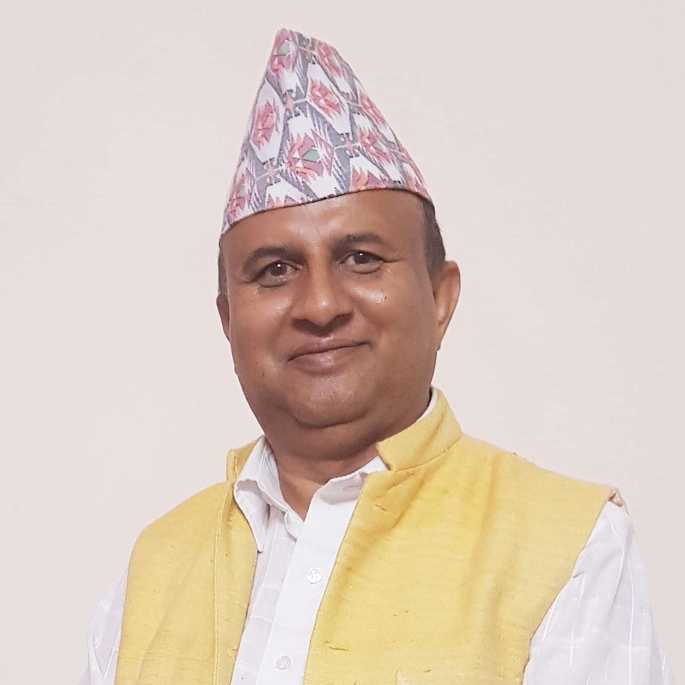 घरबाट डेराको यात्राः एक अनुभूति