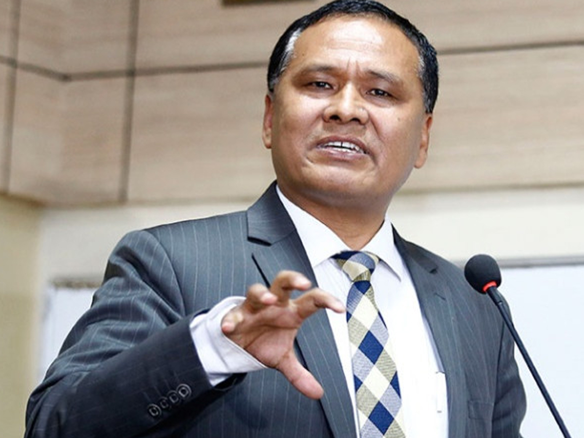 कुलमान घिसिङ : शक्तिशाली प्रवेश, विवादपूर्ण बहिर्गमन !