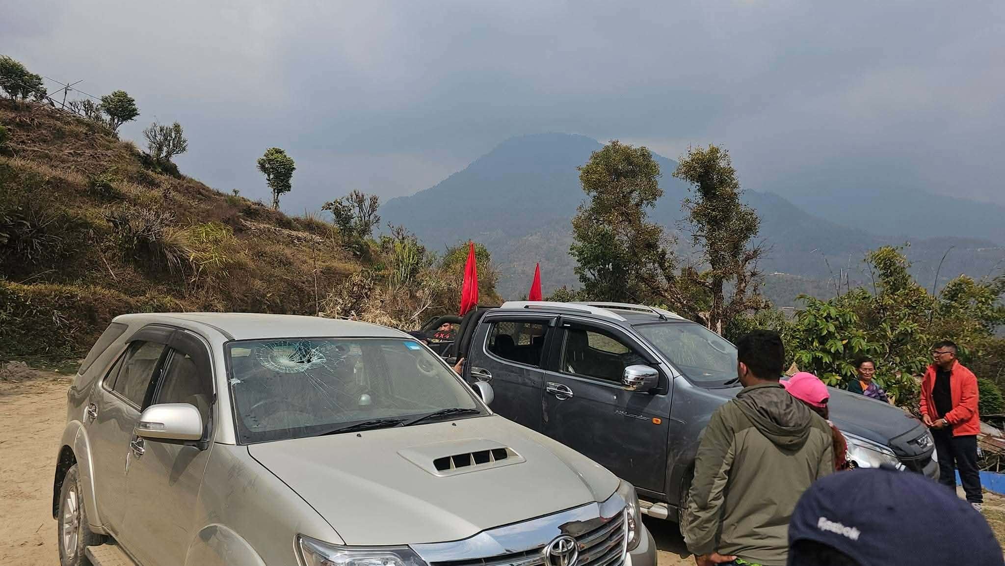 एमाले उम्मेदवार अधिकारीको गाडीमा तोडफोड, कारवाहीको माग