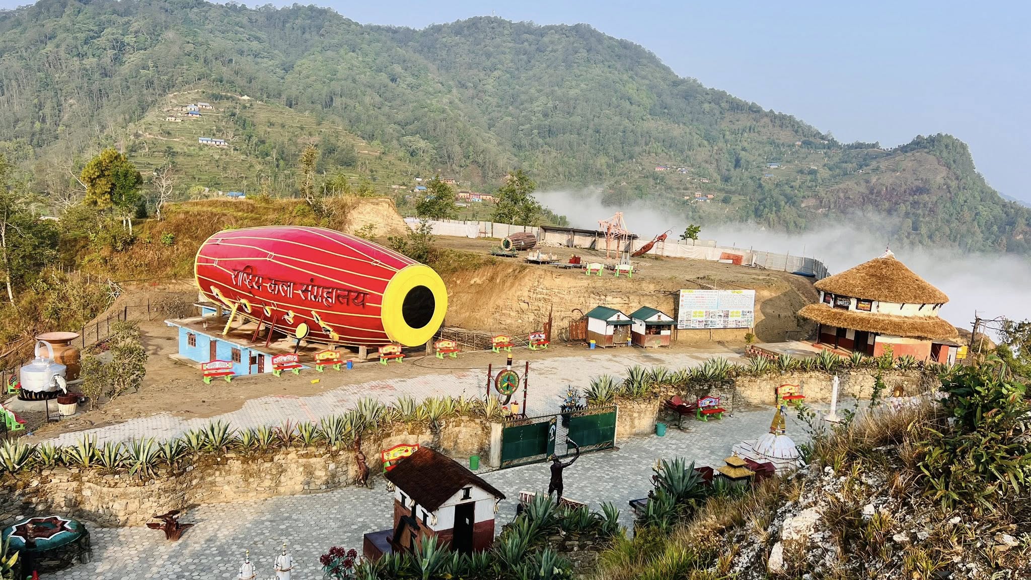 मादलको स्वरूपमा ‘मादल घर’ निर्माण, पर्यटक प्रवर्धनको अपेक्षा