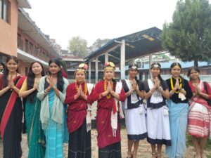 विविधतामा एकता झल्काउने विद्यार्थीहरूको प्रस्तुति