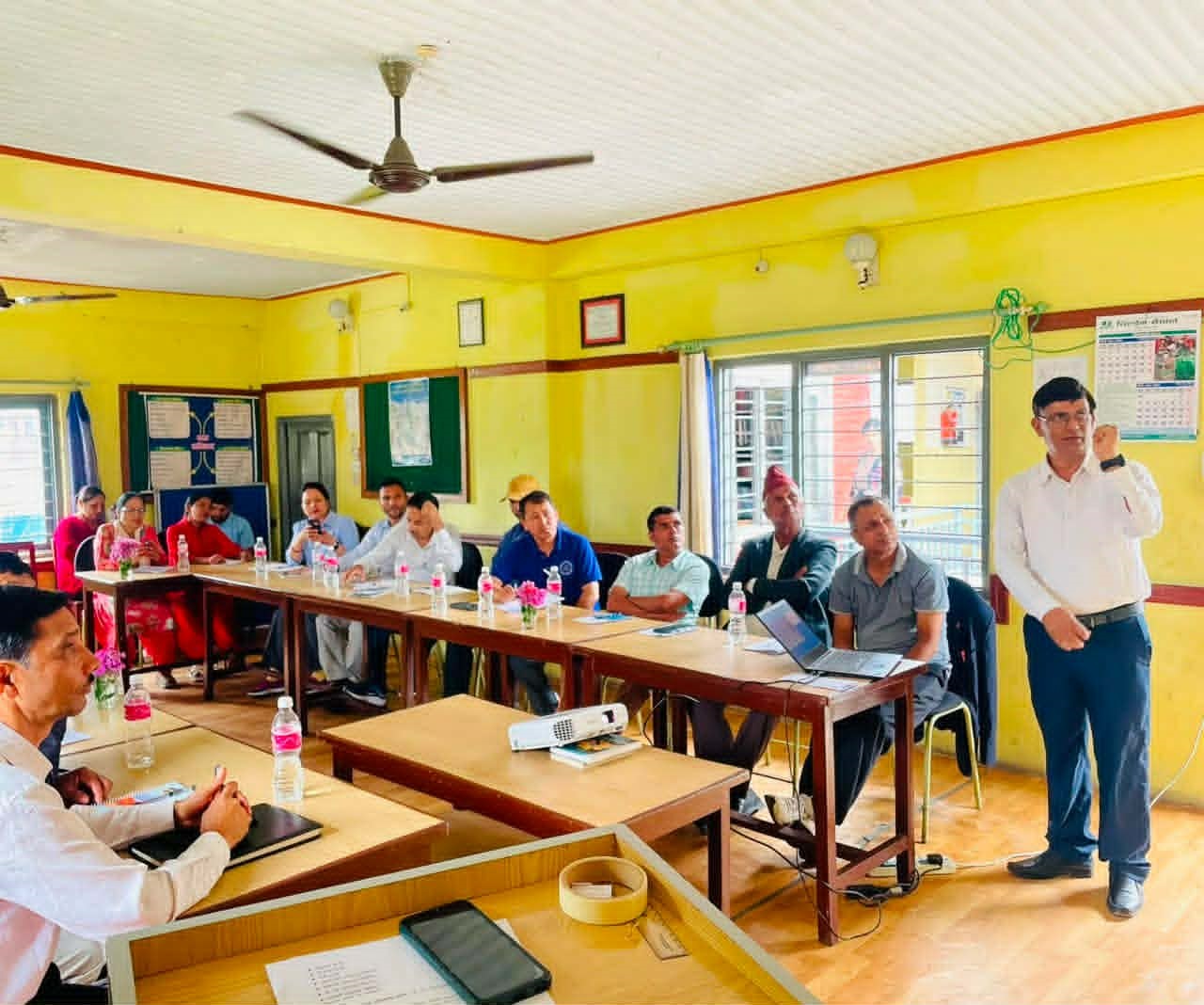 अनिवार्य तथा निःशुल्क शिक्षा व्यवहारमै कार्यान्वयन गर्न सरोकारवालाको जोड