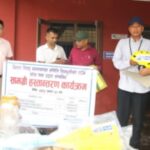 सिन्धुलीमा विपद् उद्धारका लागि करिब १० लाख रुपियाँका सामग्री हस्तान्तरण