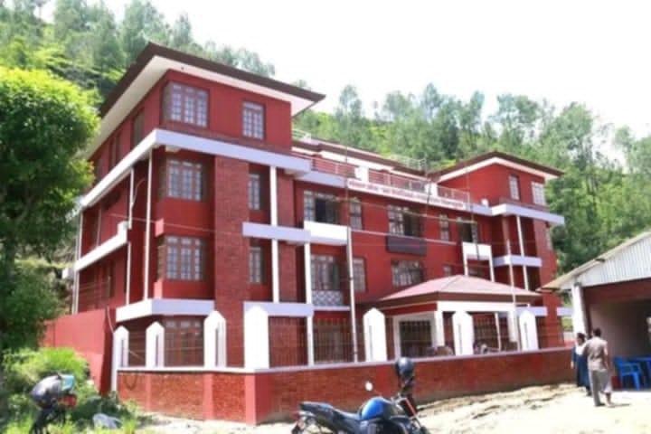 आफ्नै भवनबाट सेवा प्रवाह गर्दै गोलन्जोर गाउँपालिका