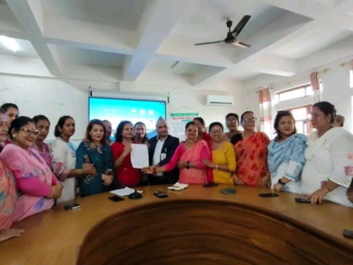 महिला तथा बालबालिकामाथि हुने हिंसा रोक्न माग गर्दै गृहमन्त्रीलाई ज्ञापनपत्र