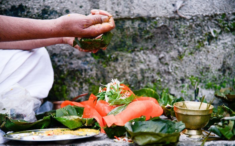 पितृ सम्झनाको सोह्रश्राद्ध आजदेखि, घरघरमा सुरु भयो श्राद्धकर्म