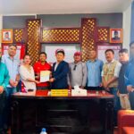 विभिन्न सङ्घसंस्थाद्वारा बाढीपहिरो पीडितका लागि सहयोग