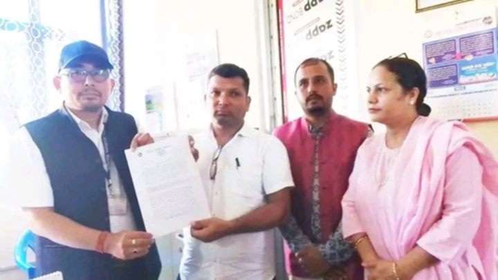 बिल नबुझ्न हुलाक कार्यालयलाई पत्रकार महासङ्घ सिन्धुलीको ज्ञापन
