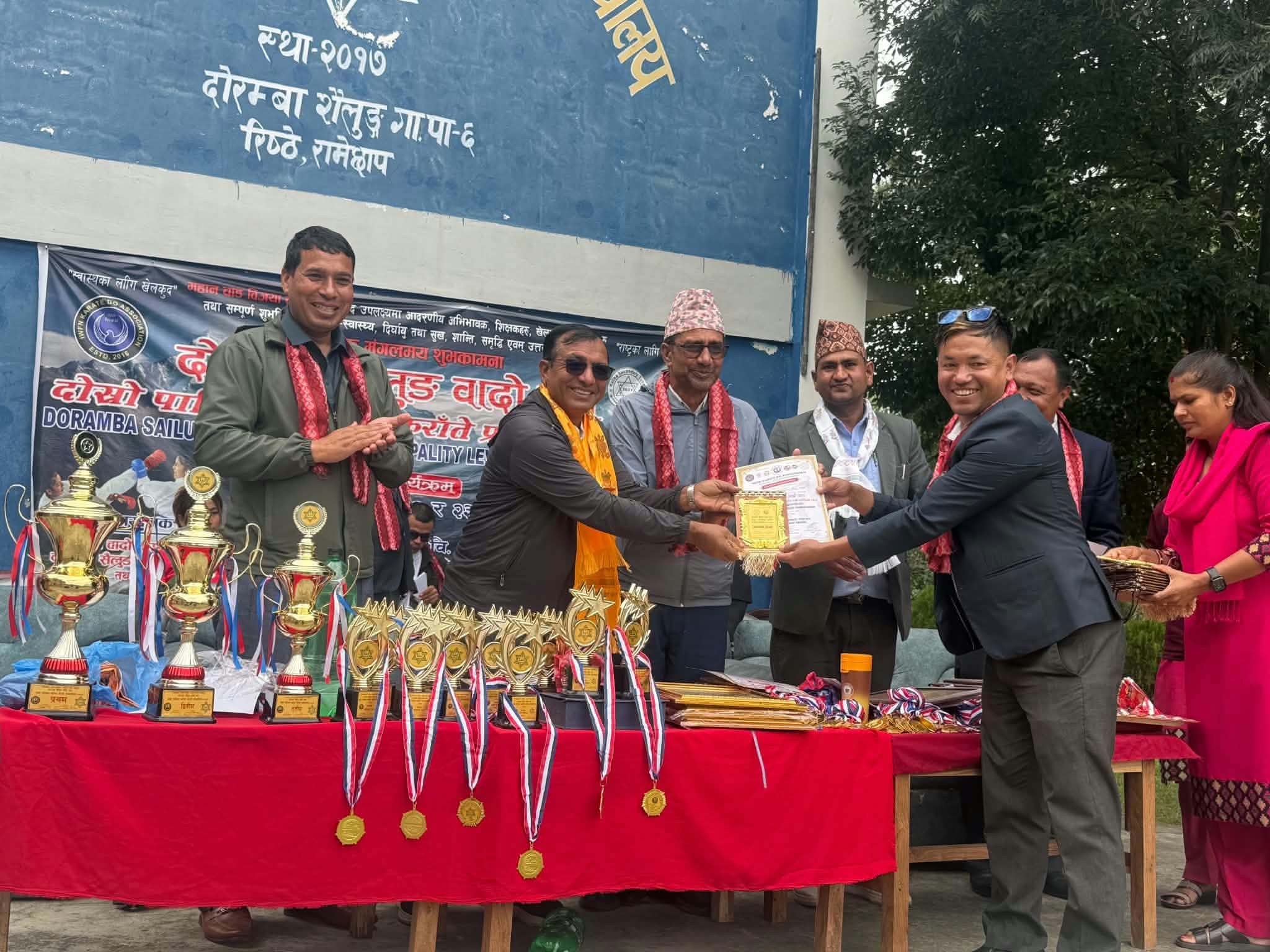 दोरम्बा शैलुङको कराते प्रतियोगितामा कालिका मावि पहिलो